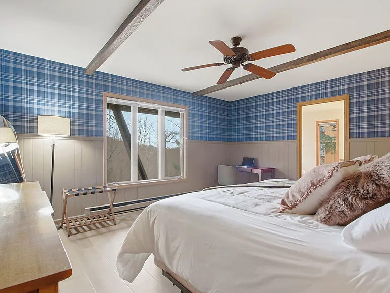 111A Charter Hills Rd — Photo 33
