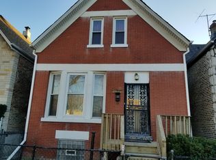 3739 W Ferdinand St, Chicago, IL 60624