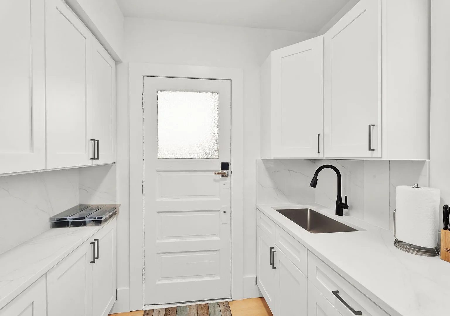 3bed | 1bth - Ann Arbor, Mi - On Campus - Easy Move In — Photo 3