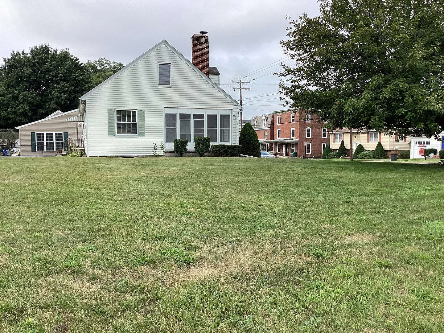 225 N. Grant Street — Photo 3