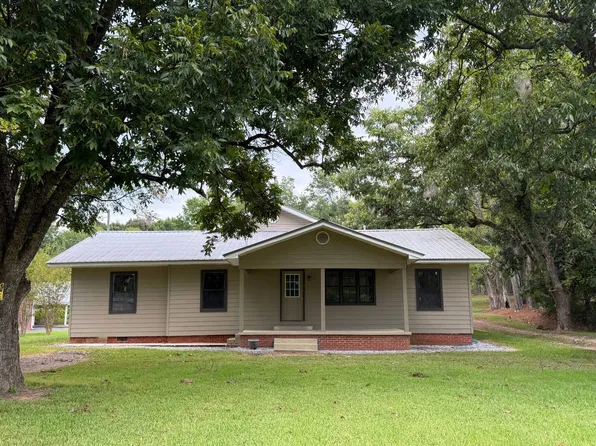 807 S Applegate St, Winona, MS 38967