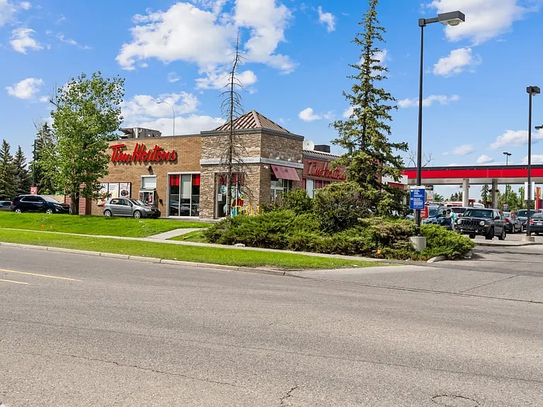5300 Rundlehorn Dr NE — Photo 10