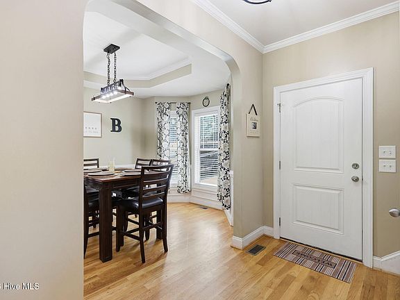 4th image of 3828 Saint Lucy Drive