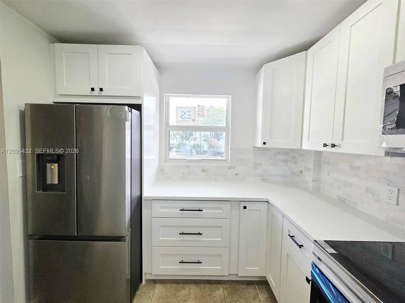 Royal Park Condo — Photo 3