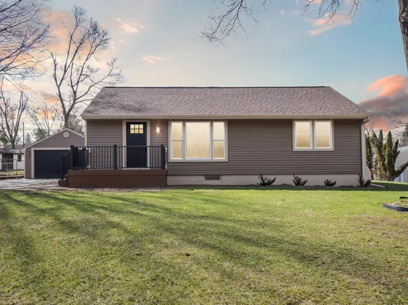 151 Cherokee Cres, Jackson, MI 49203