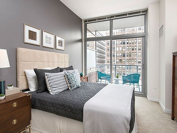 730-modern-luxury-south-loop-apartments-for-rent-2BR6