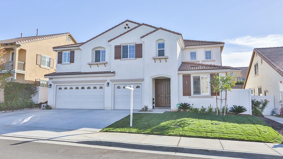 1st image of 26863 Sugarite Canyon Dr