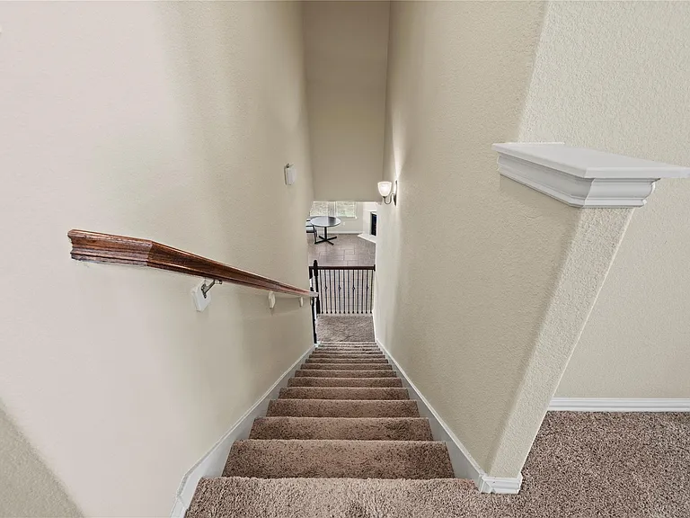 16127 Fairway Creek Cir — Photo 30