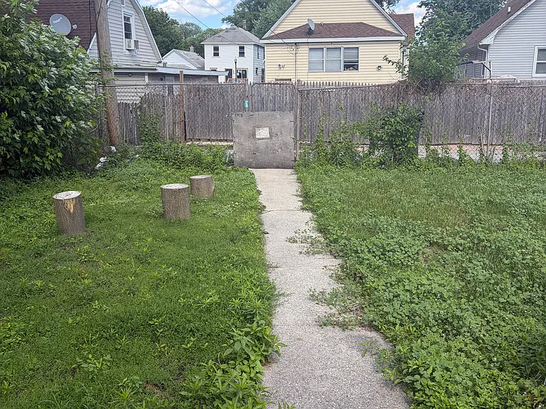 5653 Walter Ave #1 — Photo 23
