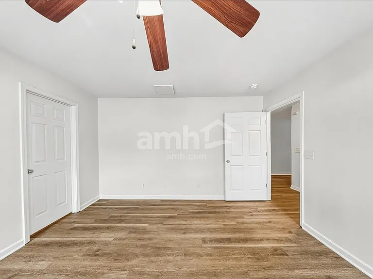 1149 Langston Dr — Photo 11