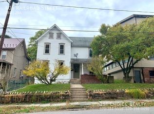 406 Railroad St, Jersey Shore, PA 17740