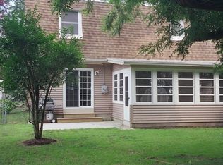 115 S 7th St, Del Haven, NJ 08251