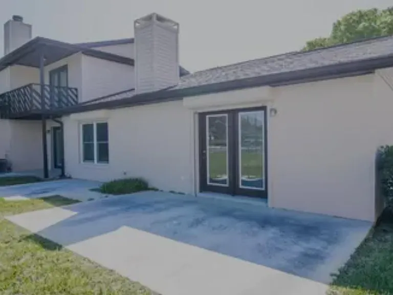 107 Deer Lake Cir — Photo 3