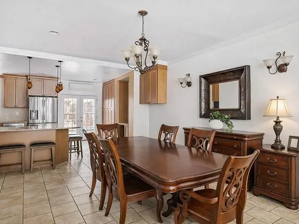 253 21st St, Brooklyn, NY 11215