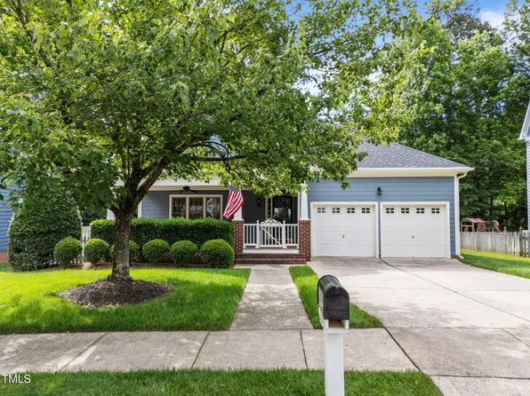 2313 Filigree Ct, Raleigh, NC 27614