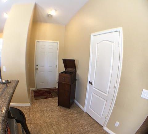 3rd image of 6839 S 46th Dr