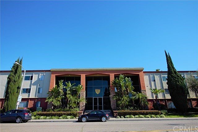 1st image of 400 N Acacia Ave Unit C19