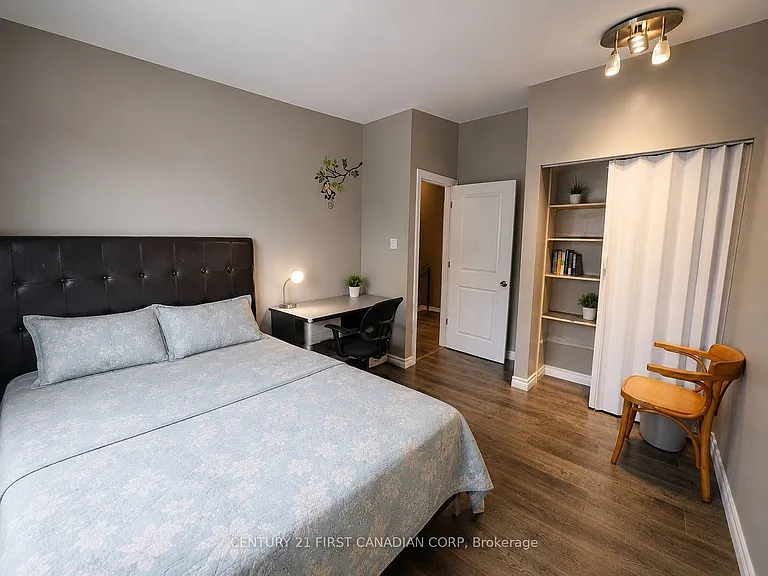 40 Fairfax Ct #17 — Photo 13