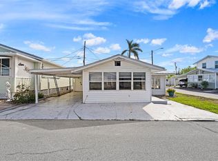 59 Braden Castle Dr, Bradenton, FL 34208