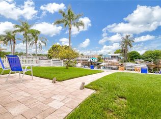 4911 Bonito Dr, New Port Richey, FL 34652