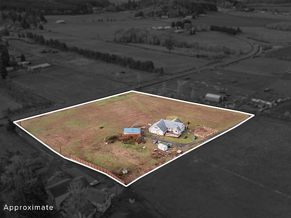 2nd image of 36807 Rock Hill Dr