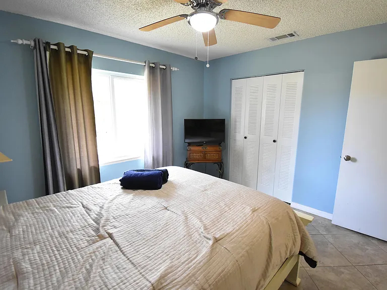 9426 Southampton Pl — Photo 22