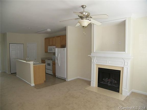 2nd image of 8667 Wandering Creek Way #8667