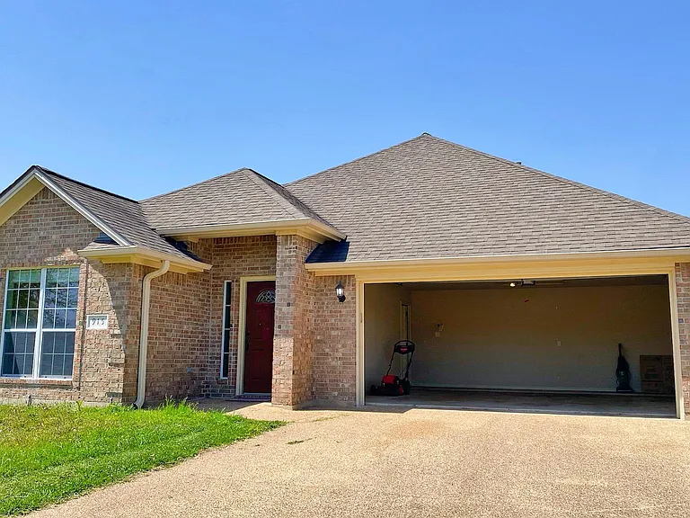 915 Turtle Dove Trl — Photo 2