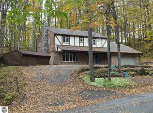 2921 Val Disere, Bellaire, MI 49615