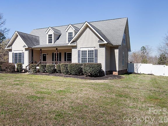 2nd image of 13219 Asbury Chapel Rd