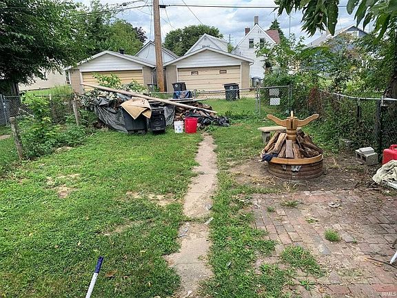 5th image of 114 E Florida St