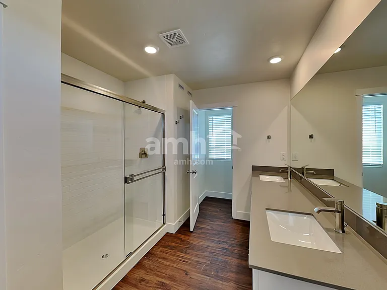 6634 Spriggel St — Photo 10