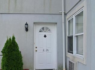 31 Franklin Ave APT 2L, New Rochelle, NY 10805