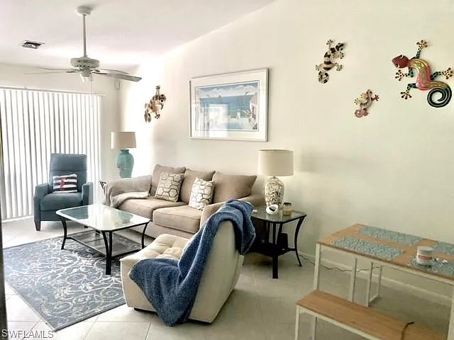 489 Tallwood St #B-101 — Photo 5