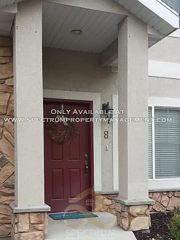 1015 Canyon Meadow Dr #8 — Photo 2