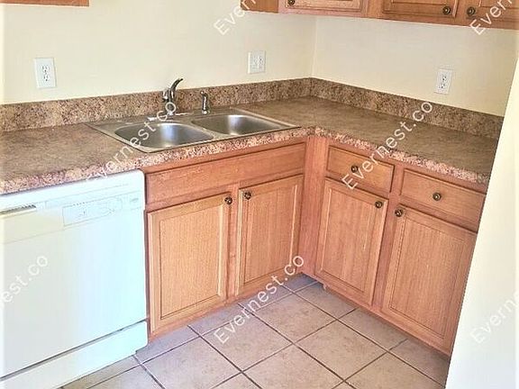 2nd image of 161 Jenness Ln APT C