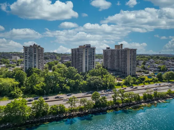 17-85 215th Street image 31 of 47