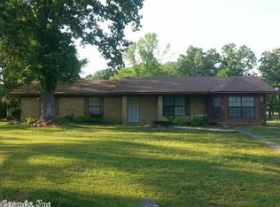 11 Scott Ln, Conway, AR 72032