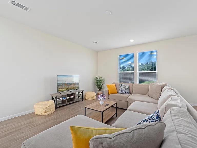 16314 Dutton Clover Dr — Photo 6