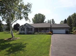 W3986 Empire Ln, Fond Du Lac, WI 54937