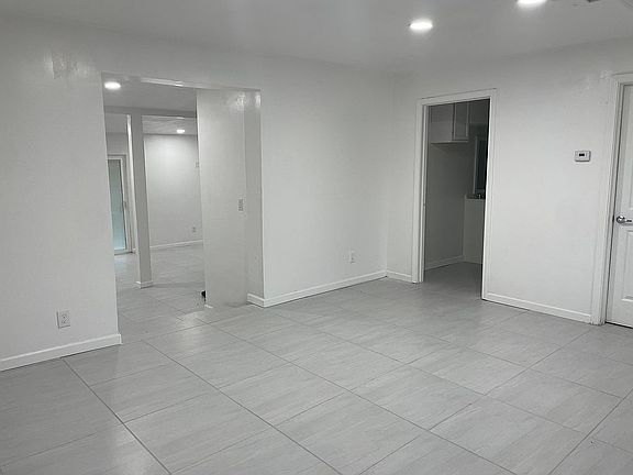 5th image of 12408 Coolgreen St