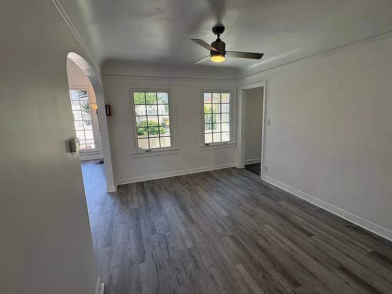 670 Arden Ave — Photo 13