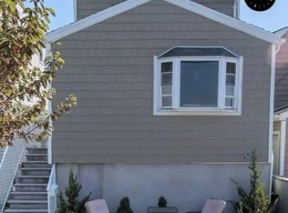 410 Cross Bay Blvd, Broad Channel, NY 11693