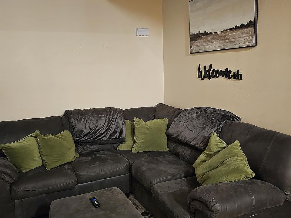 1st image of 510 Lucca Dr #1
