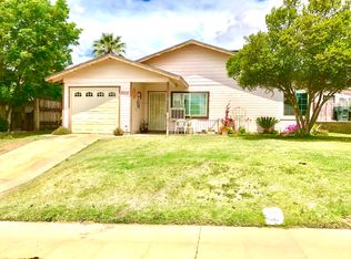 3012 Crestline Rd, Bakersfield, CA 93306