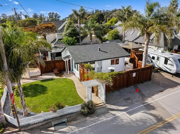 401 35th Ave, Santa Cruz, CA 95062