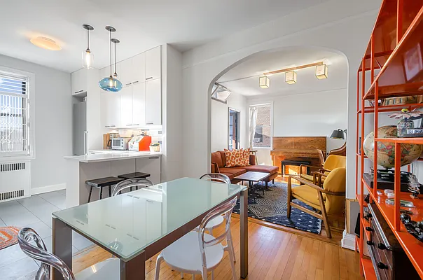 Sold by Compass | media 15