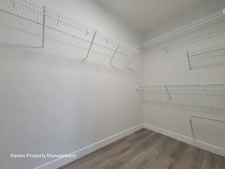 9475 Colak Ln SW — Photo 11