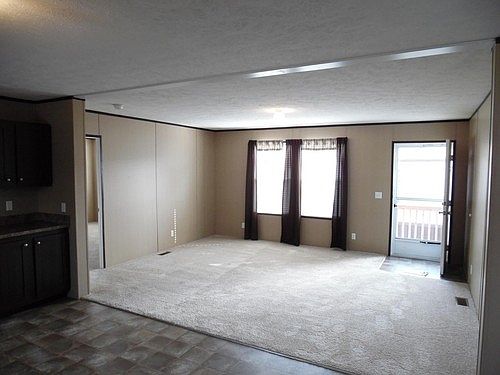 4th image of 5114 Citadel Dr