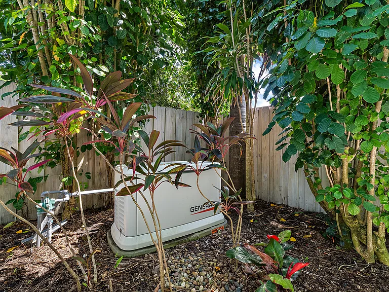 3463 Canal Ct — Photo 49